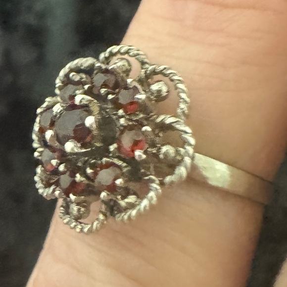 Garnet Sterling Silver 925 ring size 6 - Picture 5 of 8